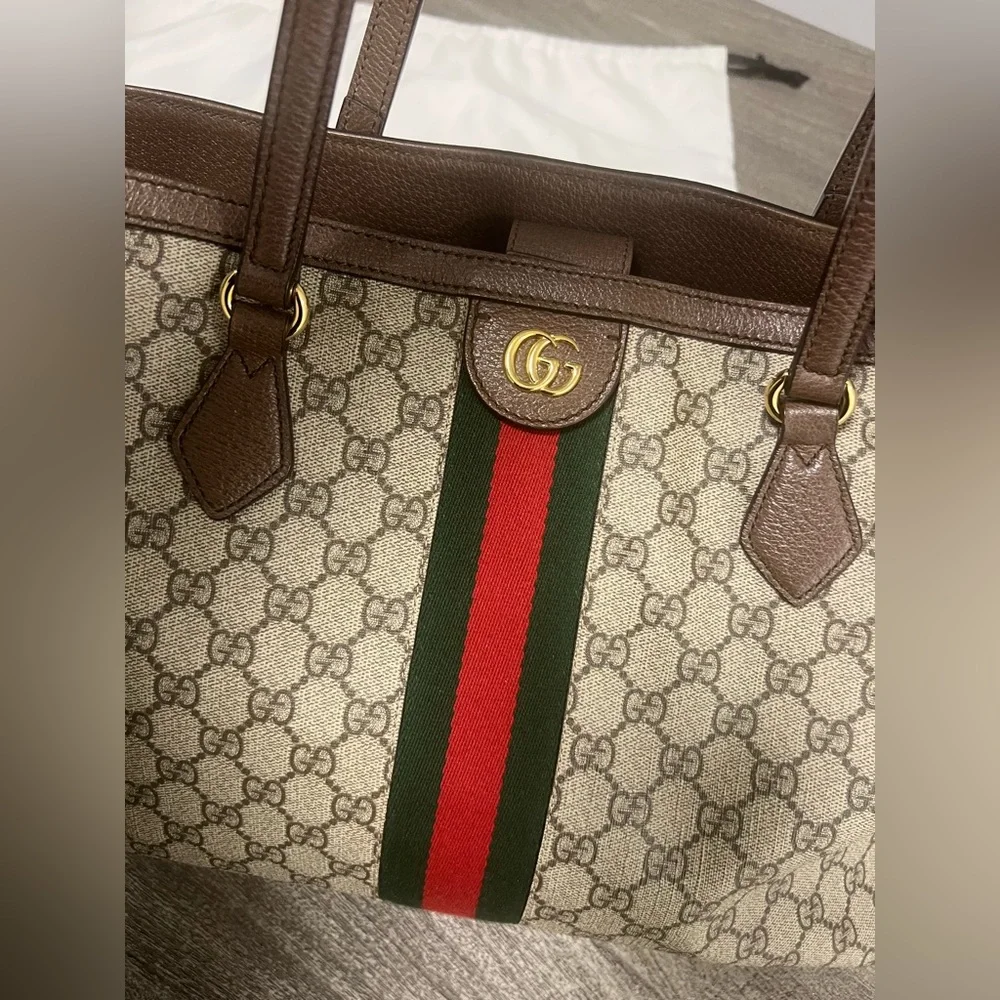 Gucci Tote Bag. - Picture 4 of 12